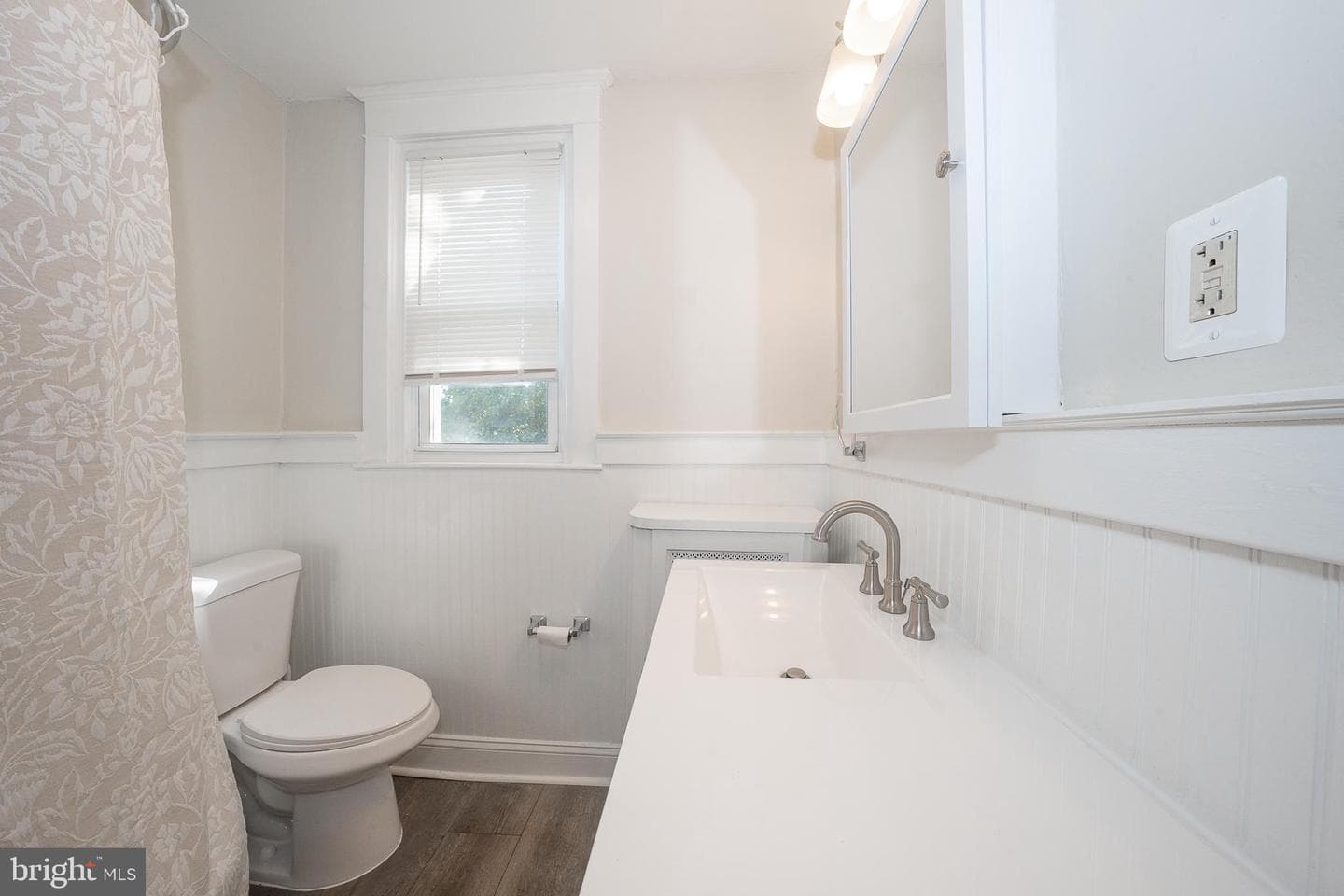 71 Barker Avenue photo 25