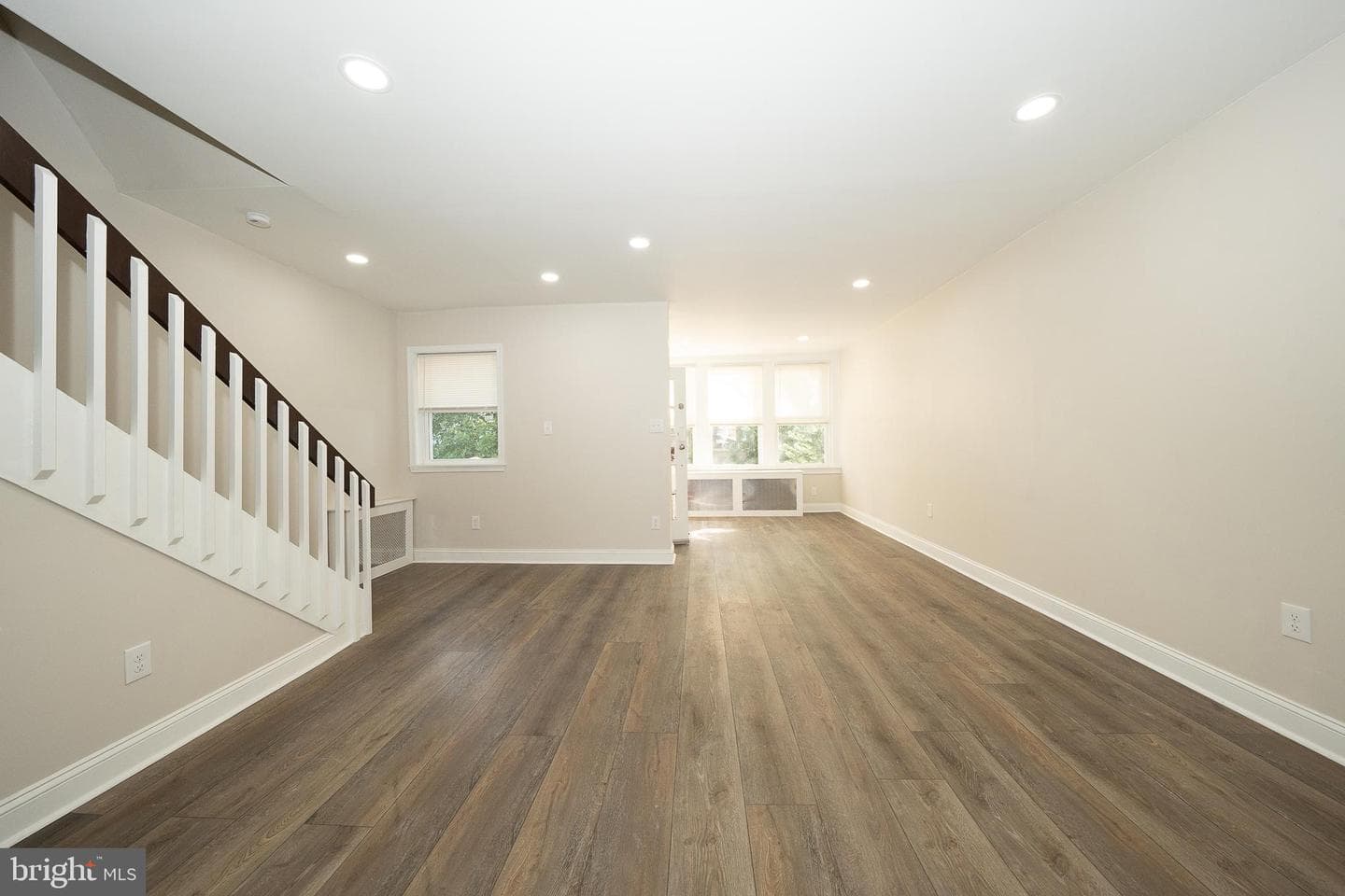 71 Barker Avenue photo 7