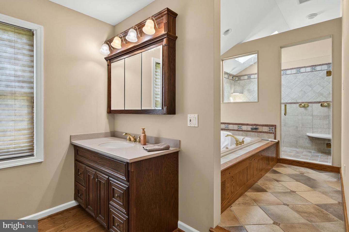 2741 Hillview Road photo 40
