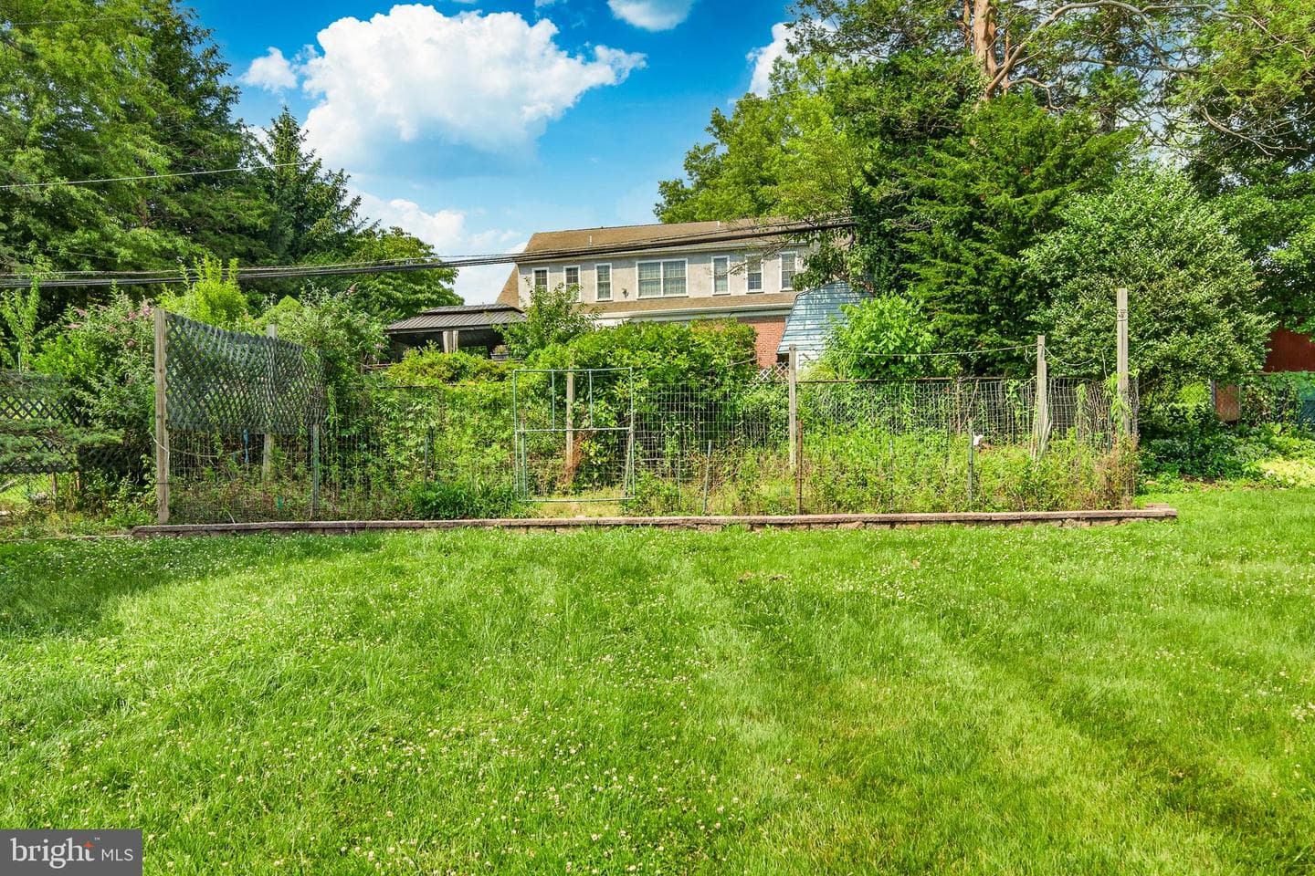 2741 Hillview Road photo 67