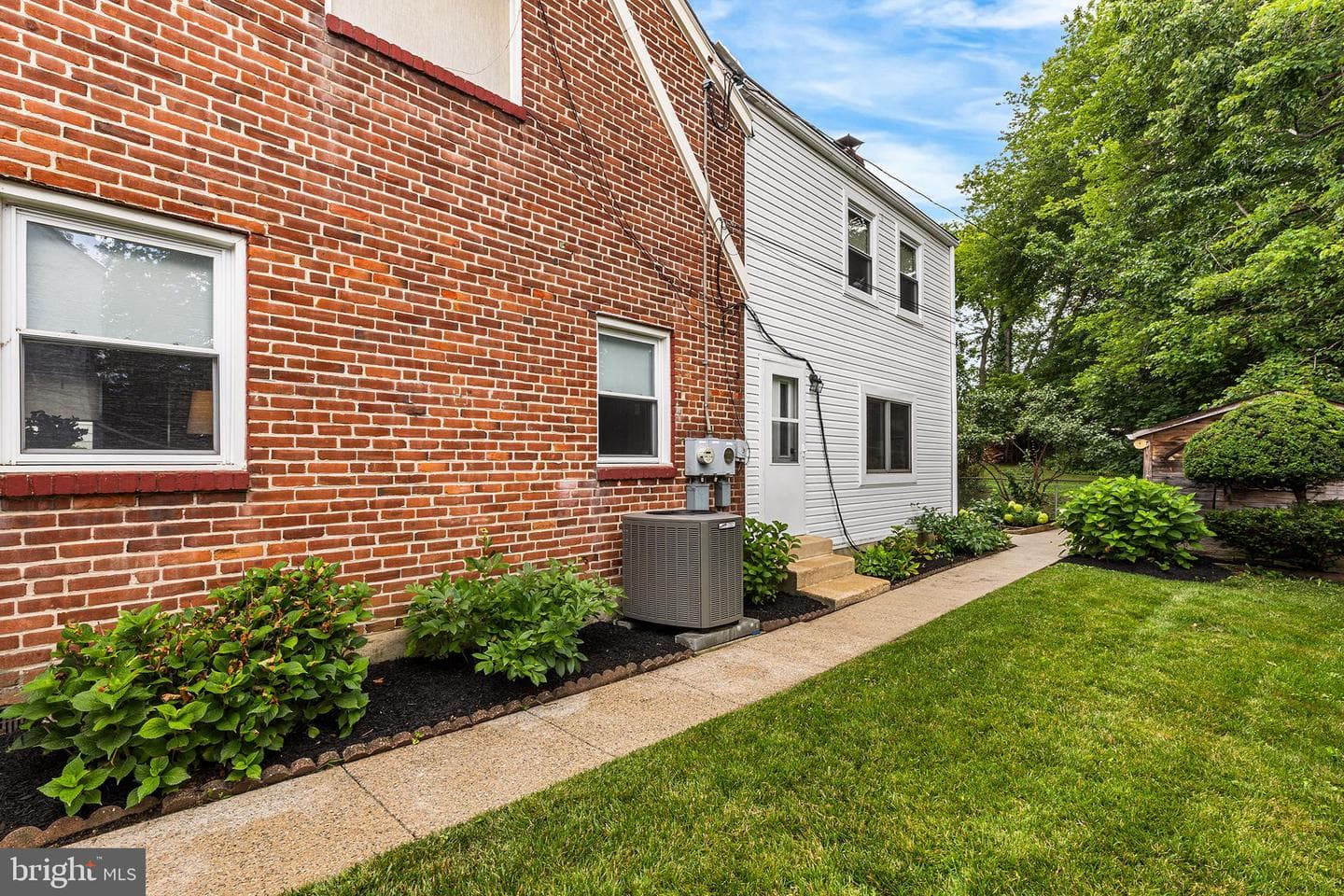 822 Wyndom Terrace photo 37