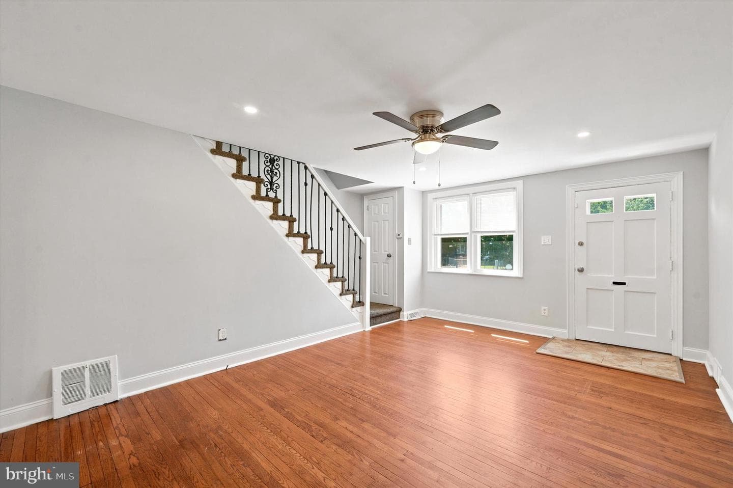 345 Westmont Drive photo 6