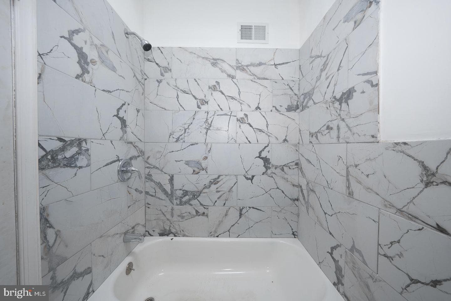 212 Copley Road photo 37