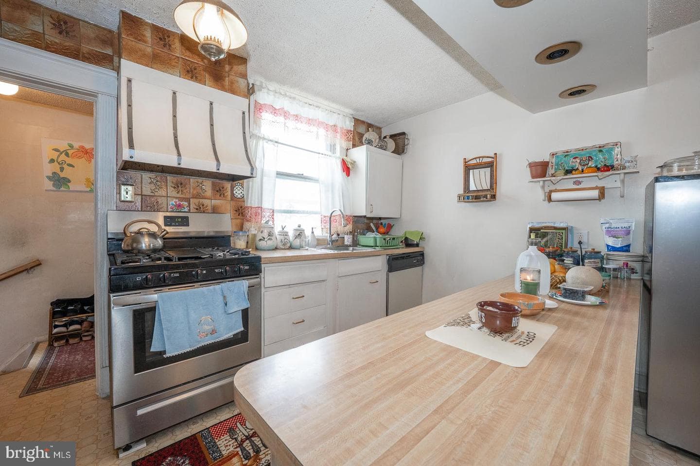 7278 Bradford Road photo 10
