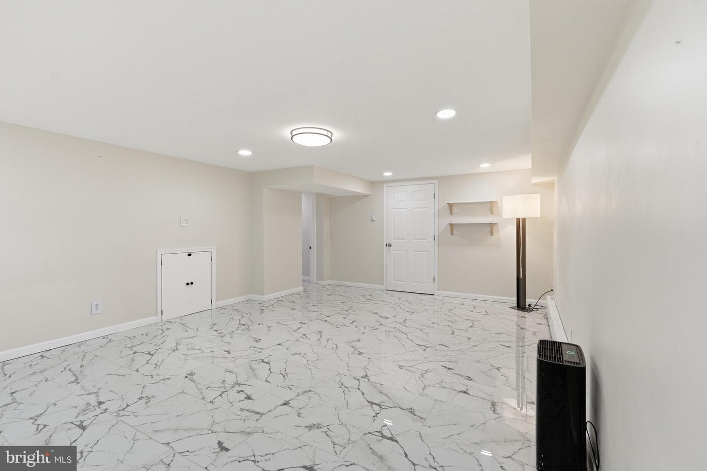 1435 Windsor Park Lane photo 24