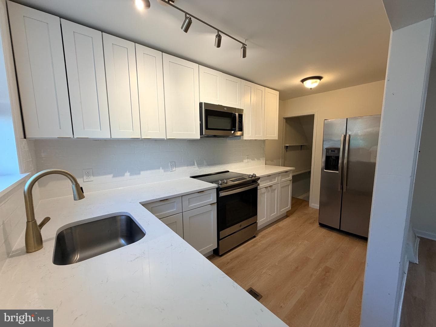3810 Plumstead Avenue photo 9