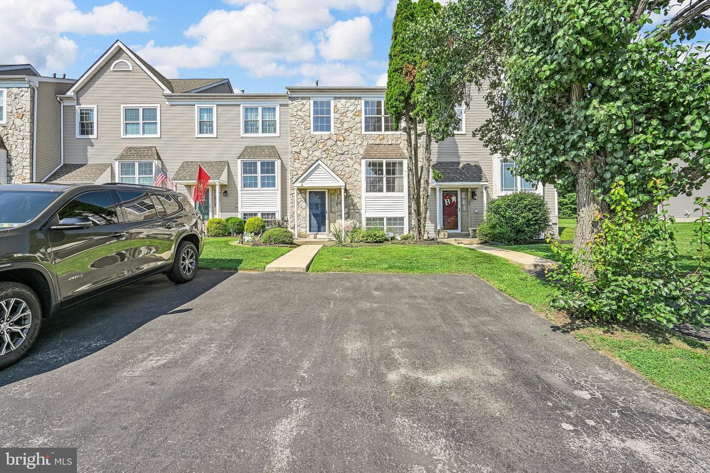 103 Judy Way photo 3