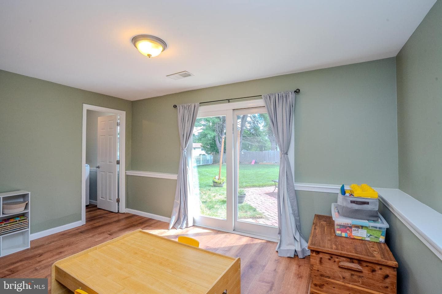 697 Cherry Tree Road photo 30