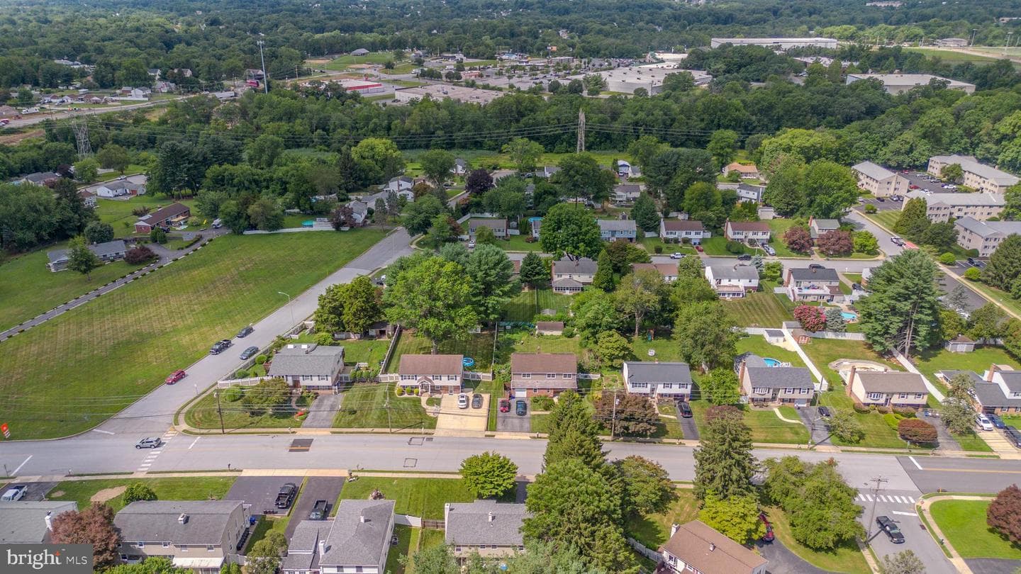 697 Cherry Tree Road photo 43