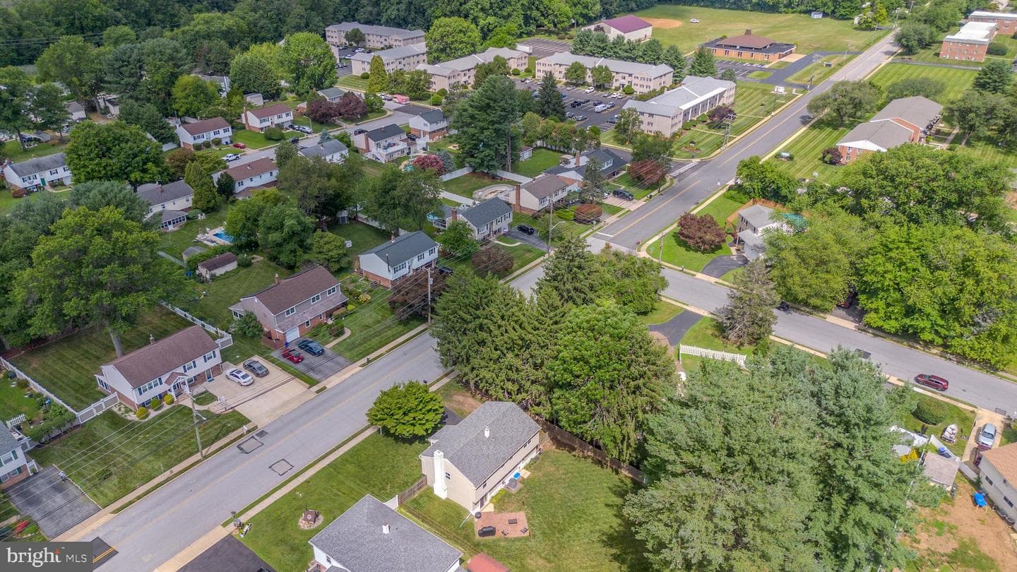 697 Cherry Tree Road photo 45