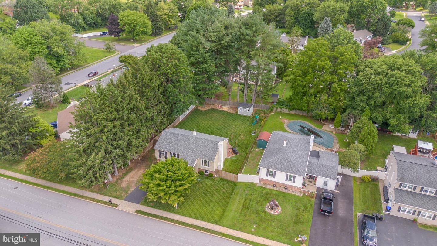 697 Cherry Tree Road photo 51