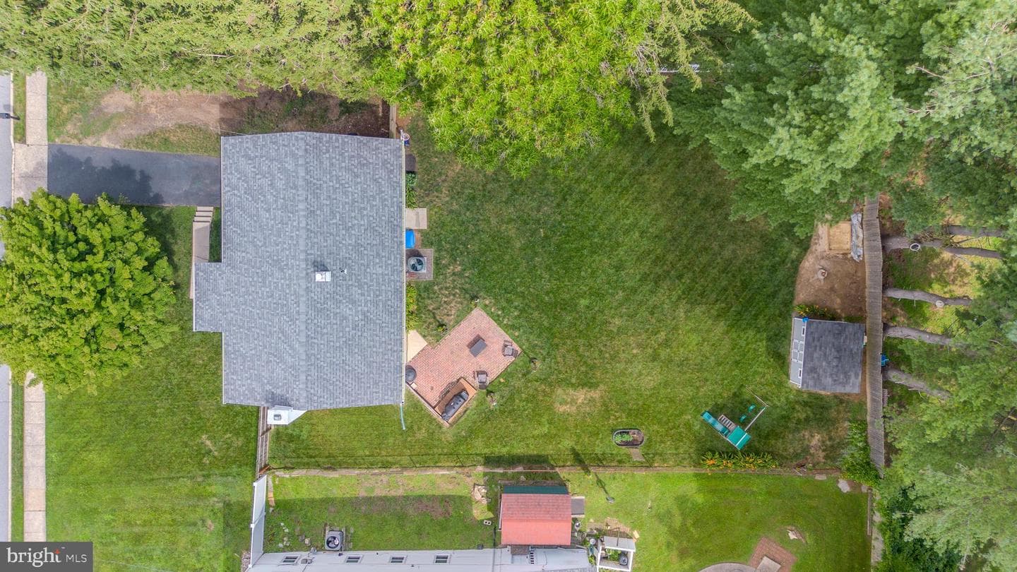 697 Cherry Tree Road photo 60