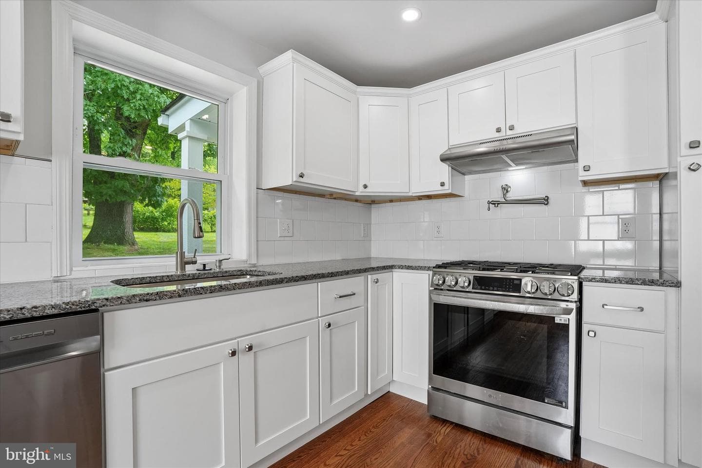 505 Glendale Road photo 11