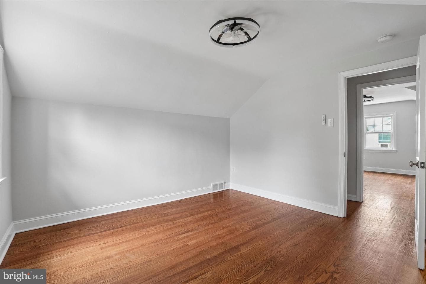 505 Glendale Road photo 25