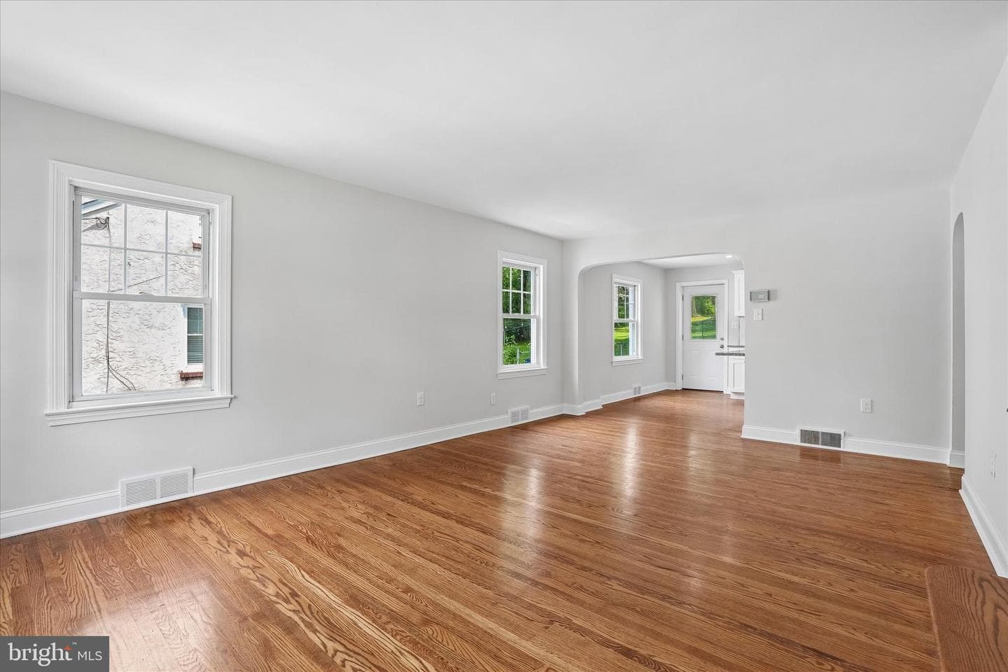 505 Glendale Road photo 3