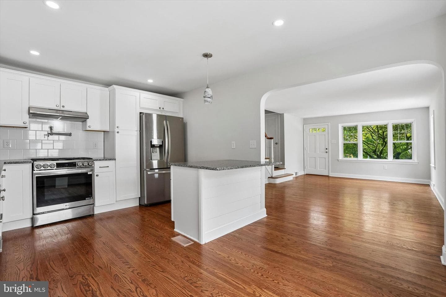 505 Glendale Road photo 9