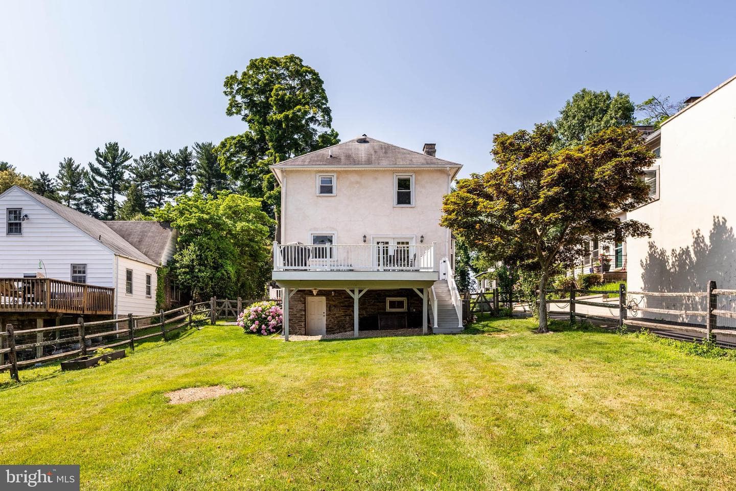 724 Ashurst Road photo 33