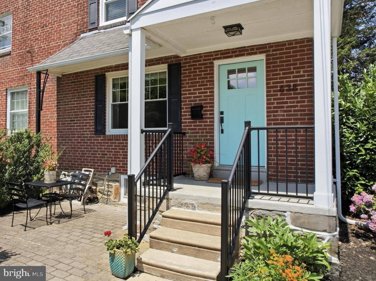 638 Georges Lane photo 24