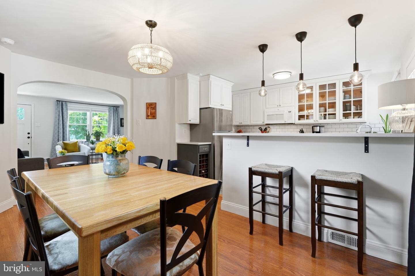 638 Georges Lane photo 3
