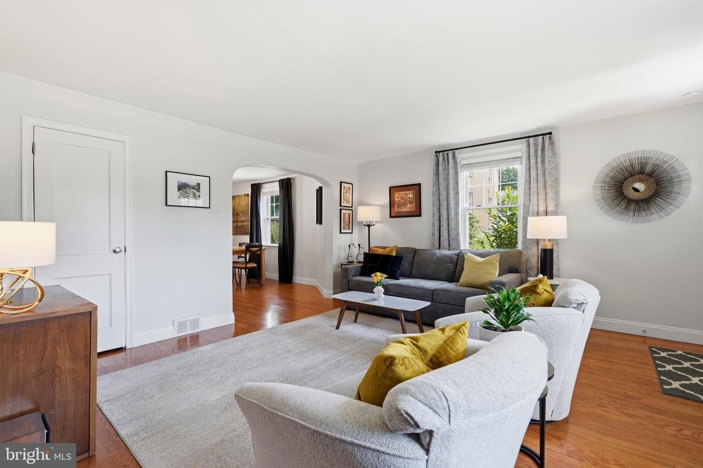 638 Georges Lane photo 7