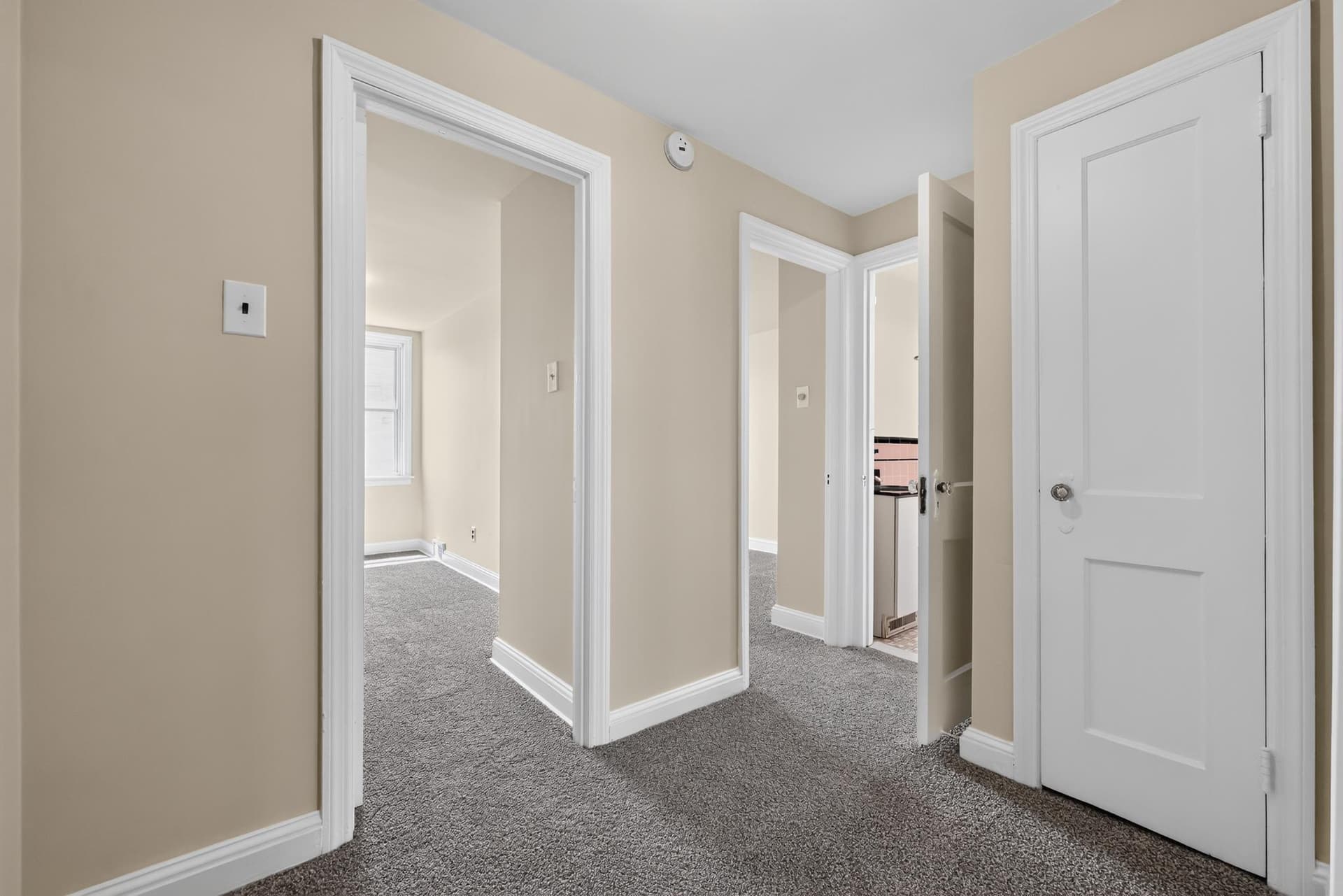 256 Cambridge Road photo 27