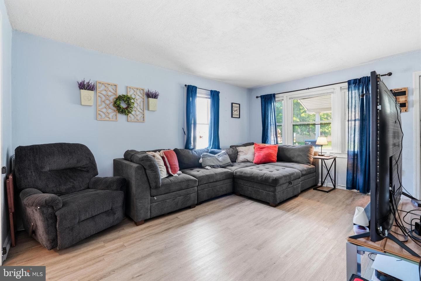 2418 4th Avenue photo 6
