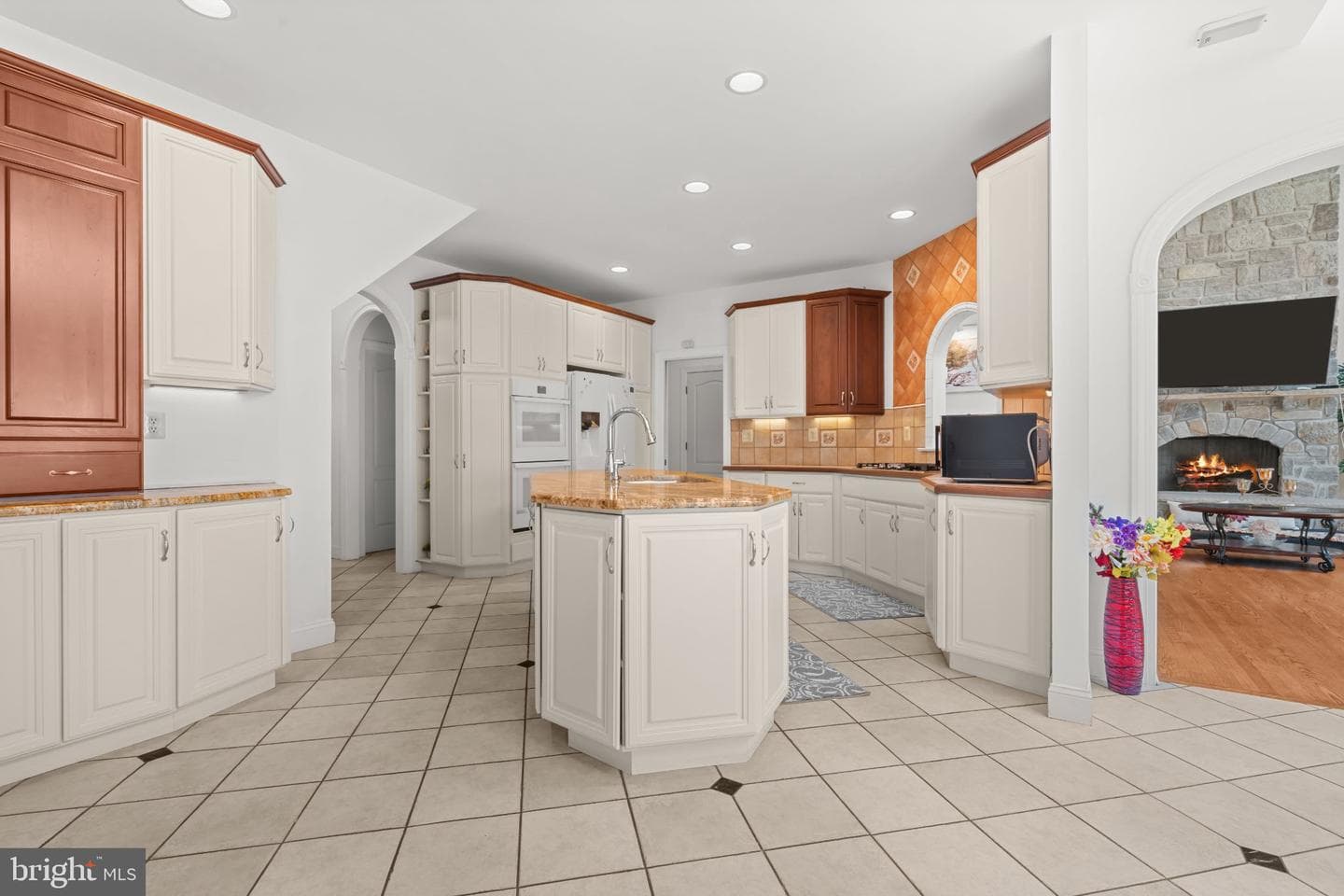 411 Marie Drive photo 17