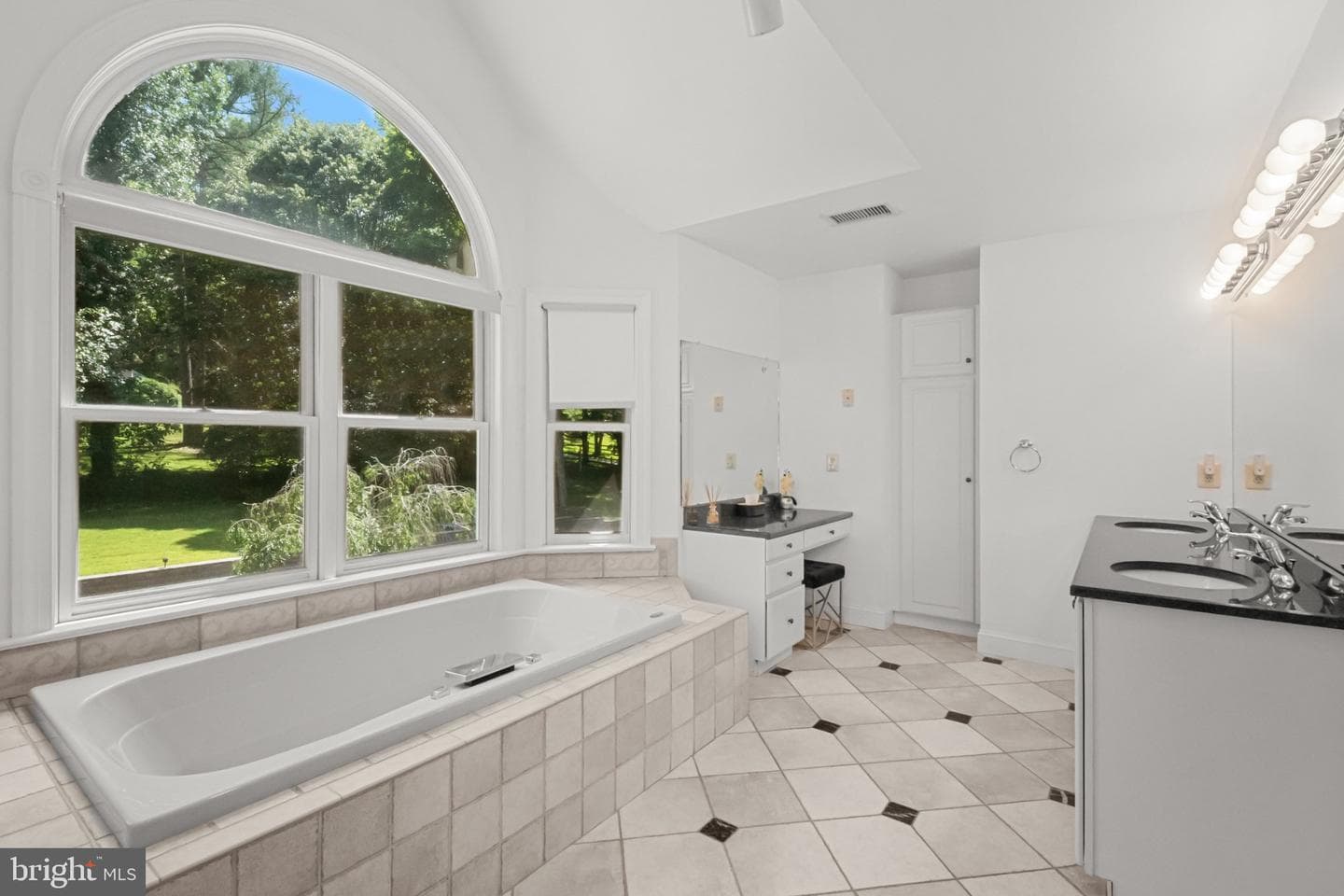 411 Marie Drive photo 46