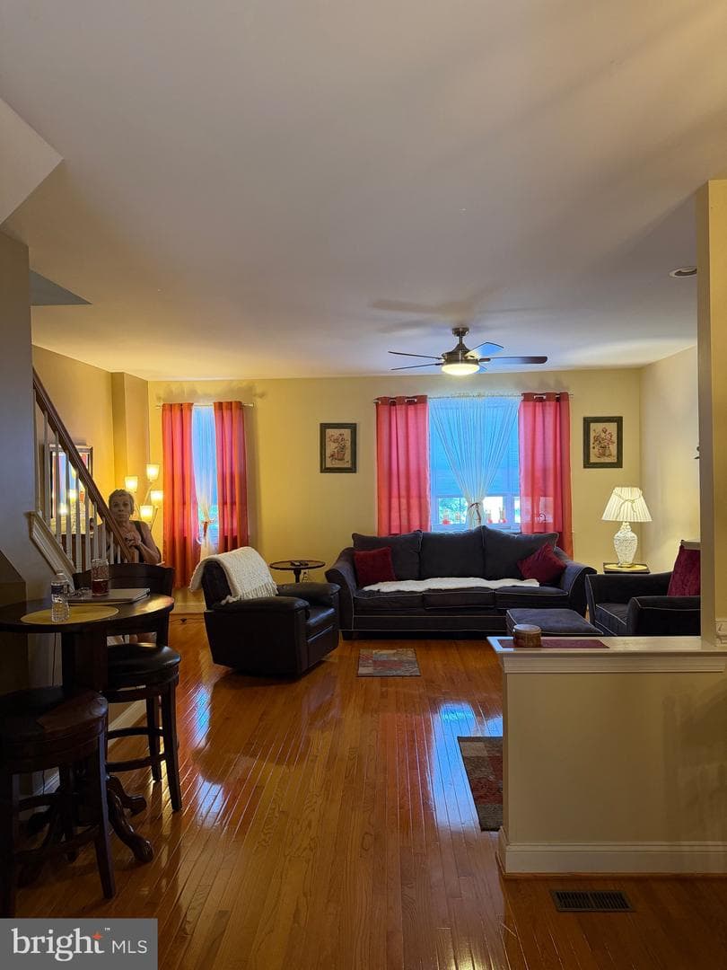 53 Hoag Lane photo 10