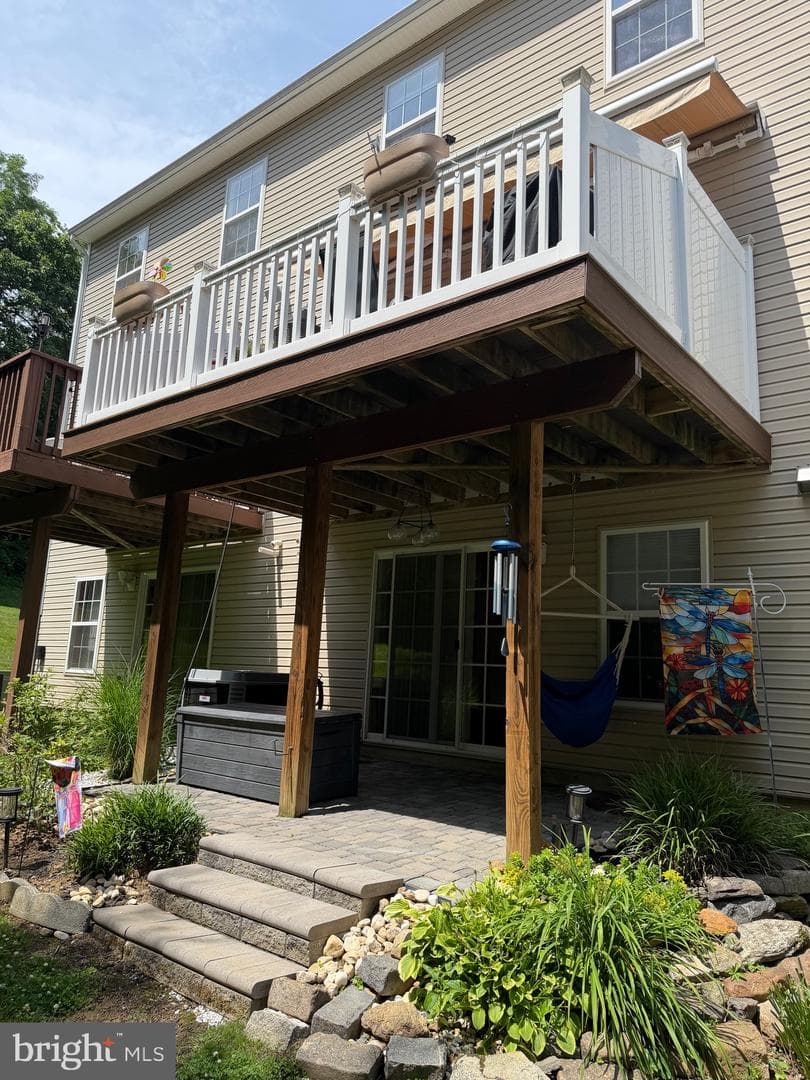 53 Hoag Lane photo 37