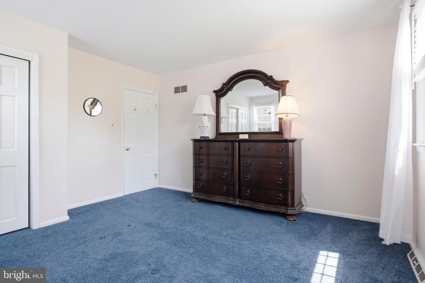 120 S Scott Avenue photo 21