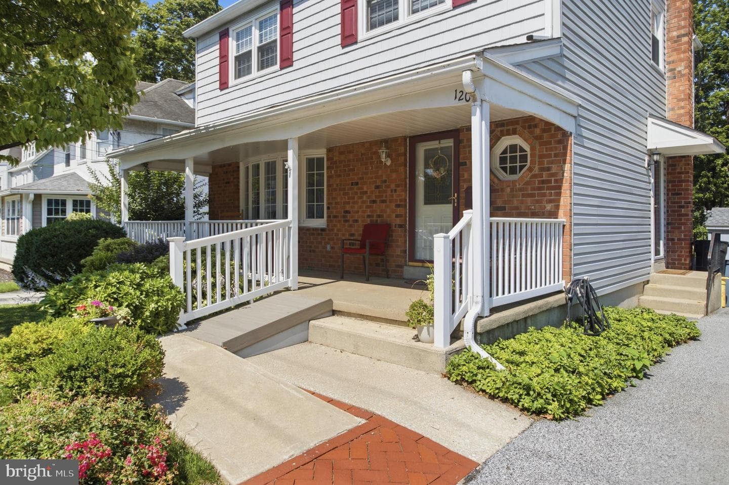 120 S Scott Avenue photo 3