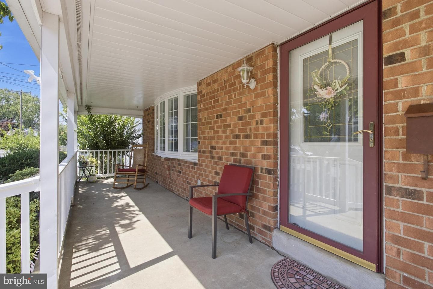 120 S Scott Avenue photo 4