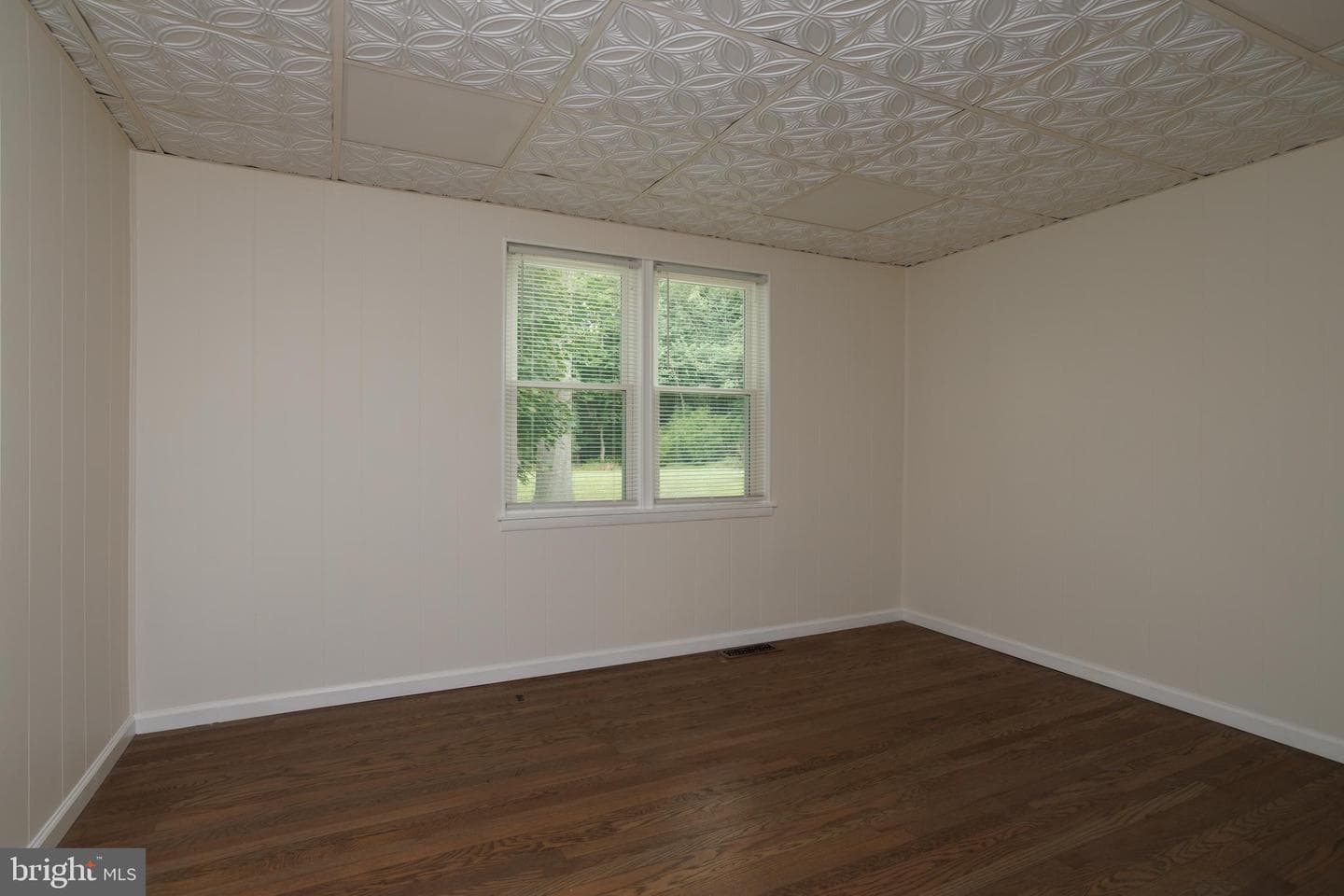 652 Meetinghouse Road photo 20