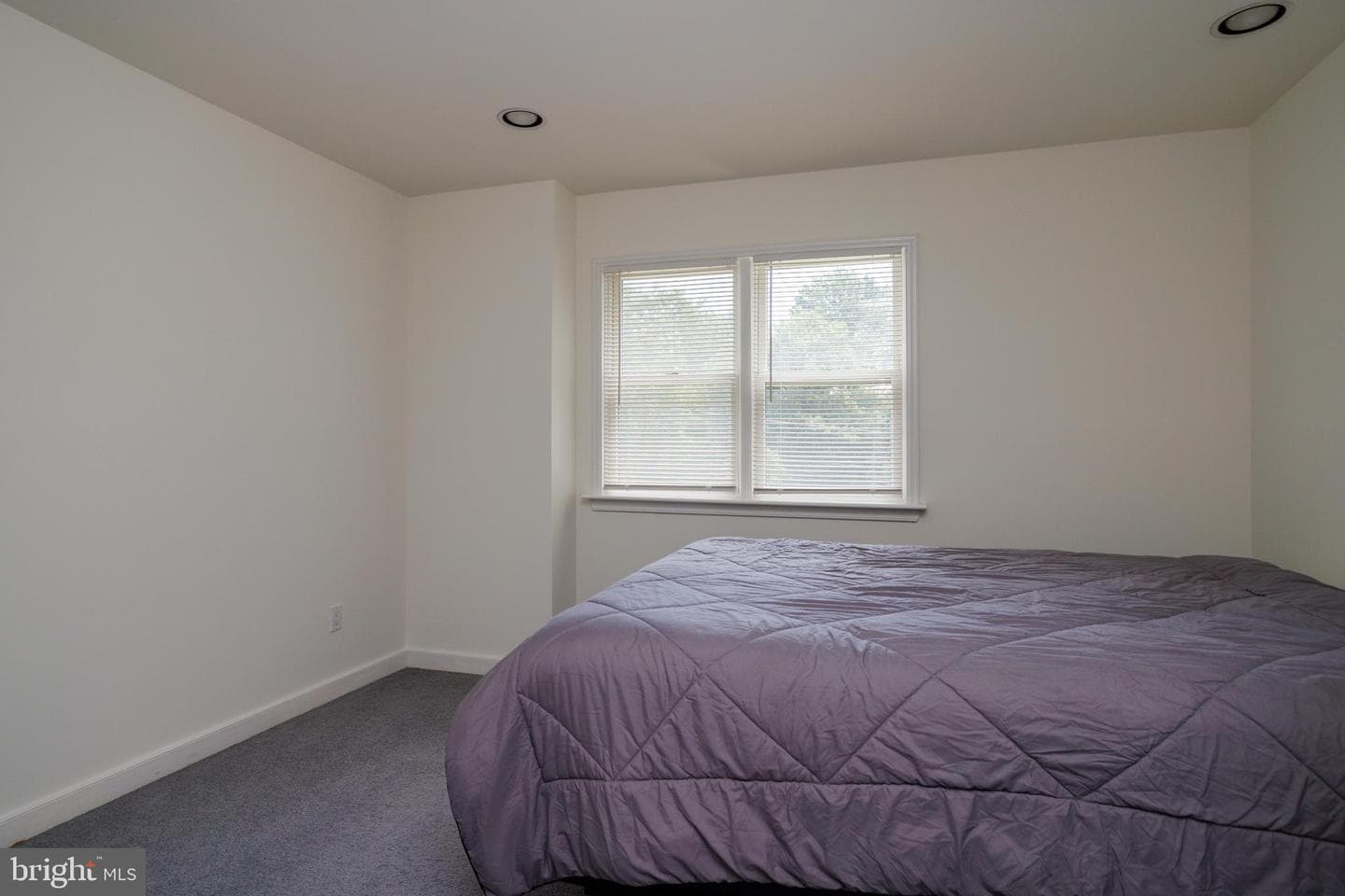 652 Meetinghouse Road photo 30