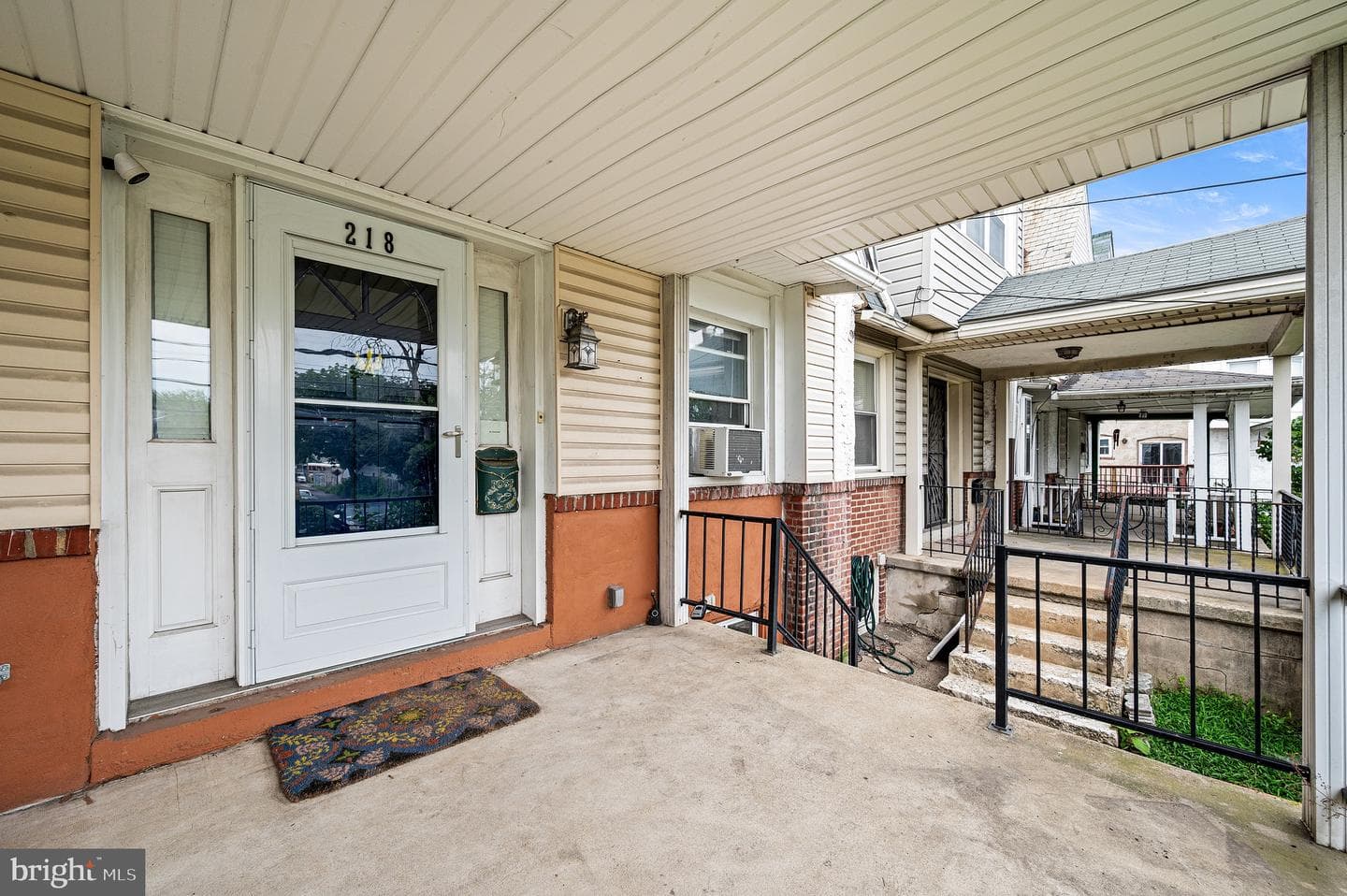 218 N Wycombe Avenue photo 4
