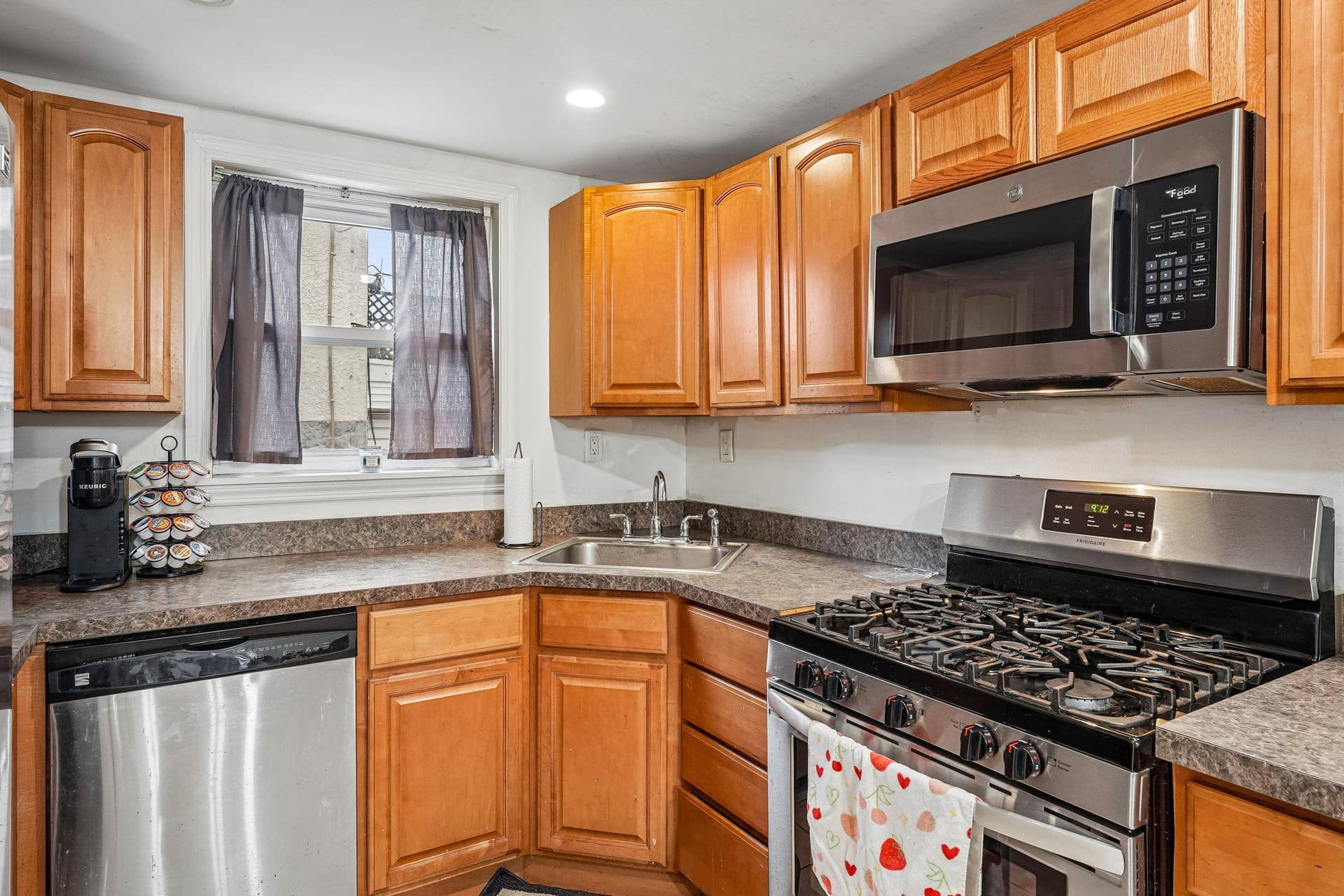 613 Glenfield Avenue photo 4