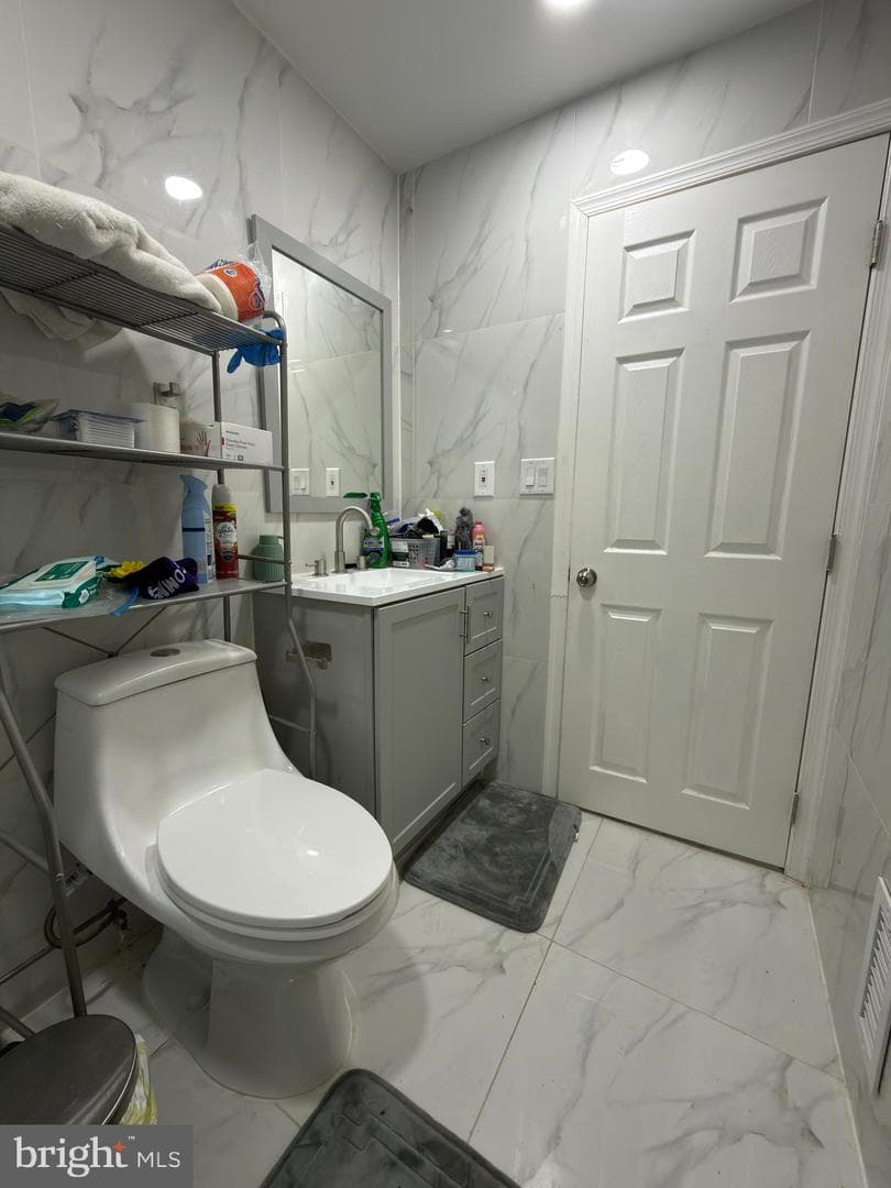 311 N 9th Street photo 20