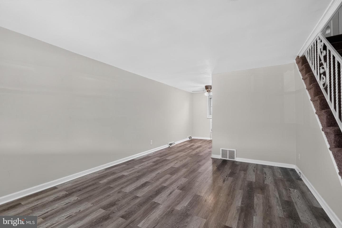 1937 Delmar Drive photo 4