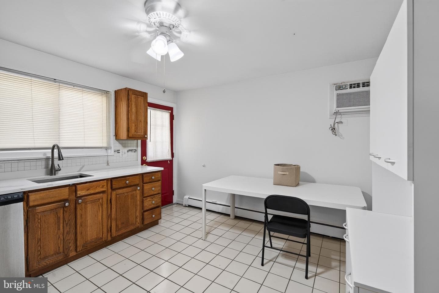 824 Quince Lane photo 12