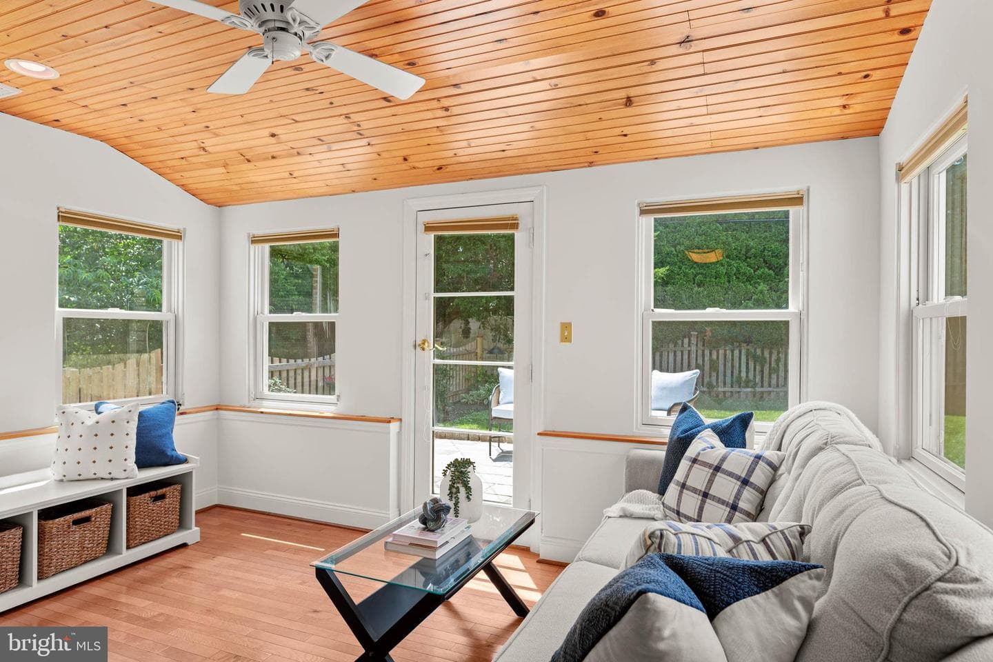 393 Grange Road photo 14