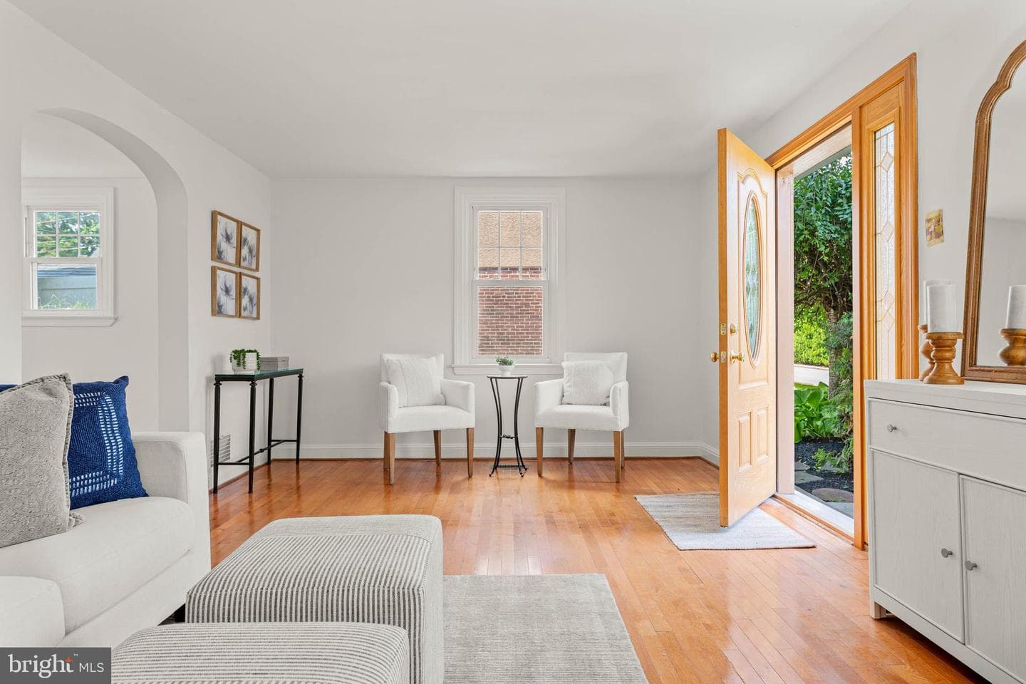 393 Grange Road photo 5