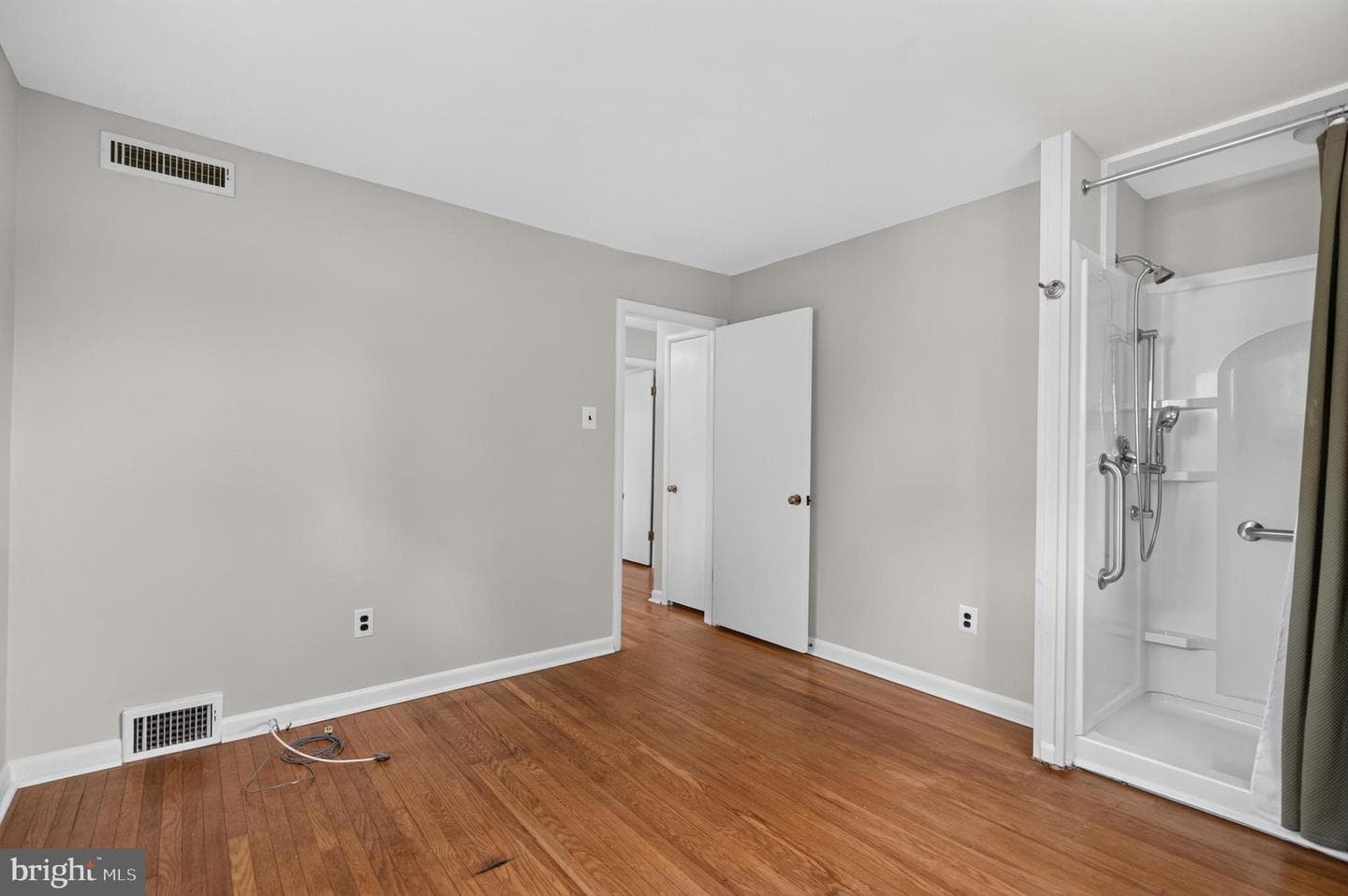 1107 Evergreen Avenue photo 16