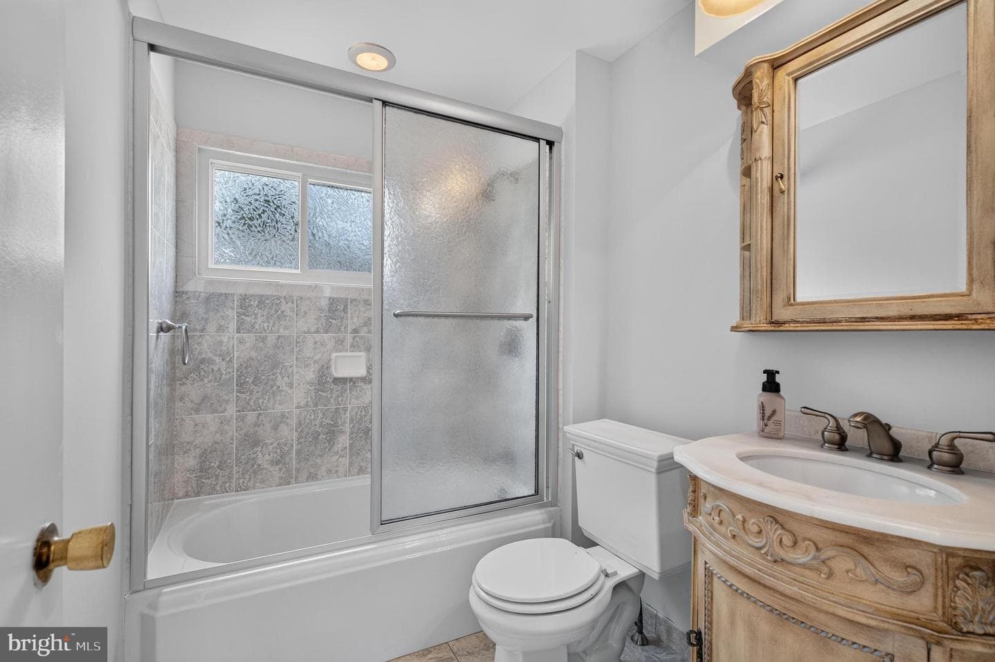 1107 Evergreen Avenue photo 17