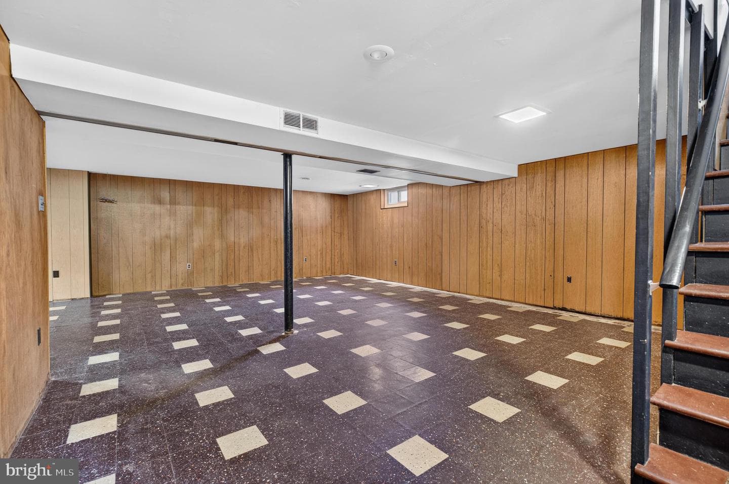 1107 Evergreen Avenue photo 18