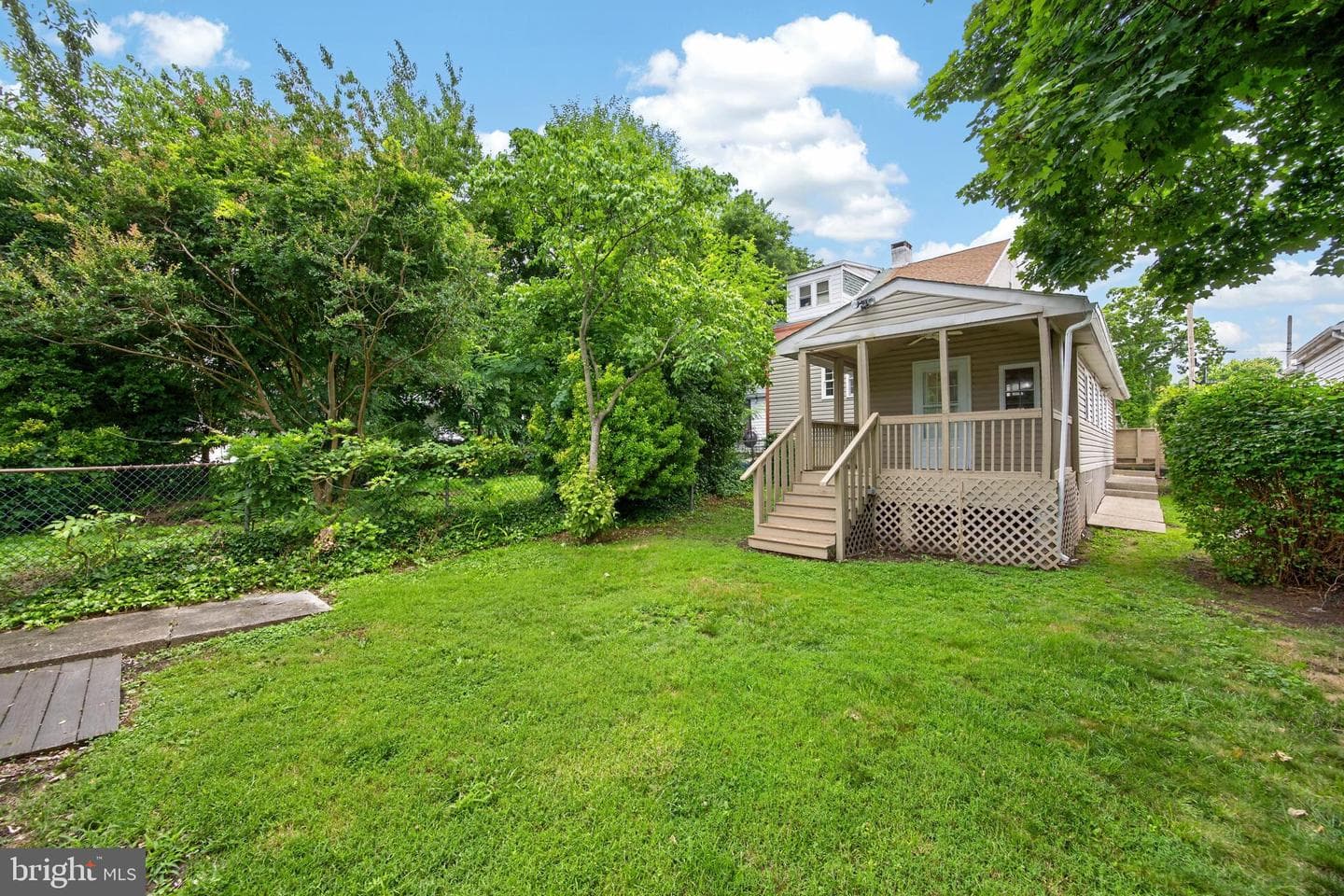 10 5th Street photo 28