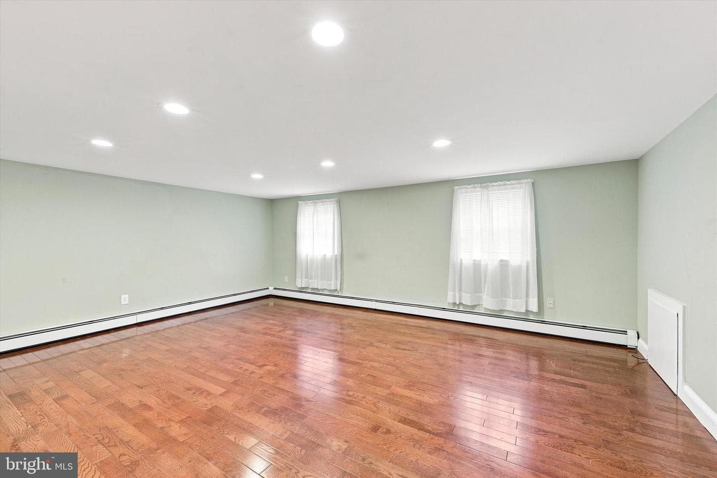3060 Pancoast Avenue photo 23