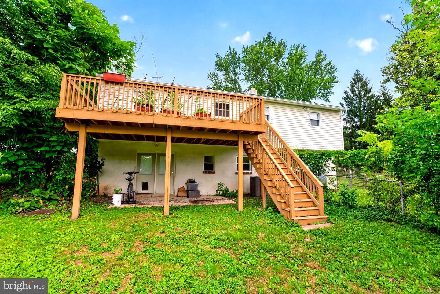 1745 Larkin Road photo 30