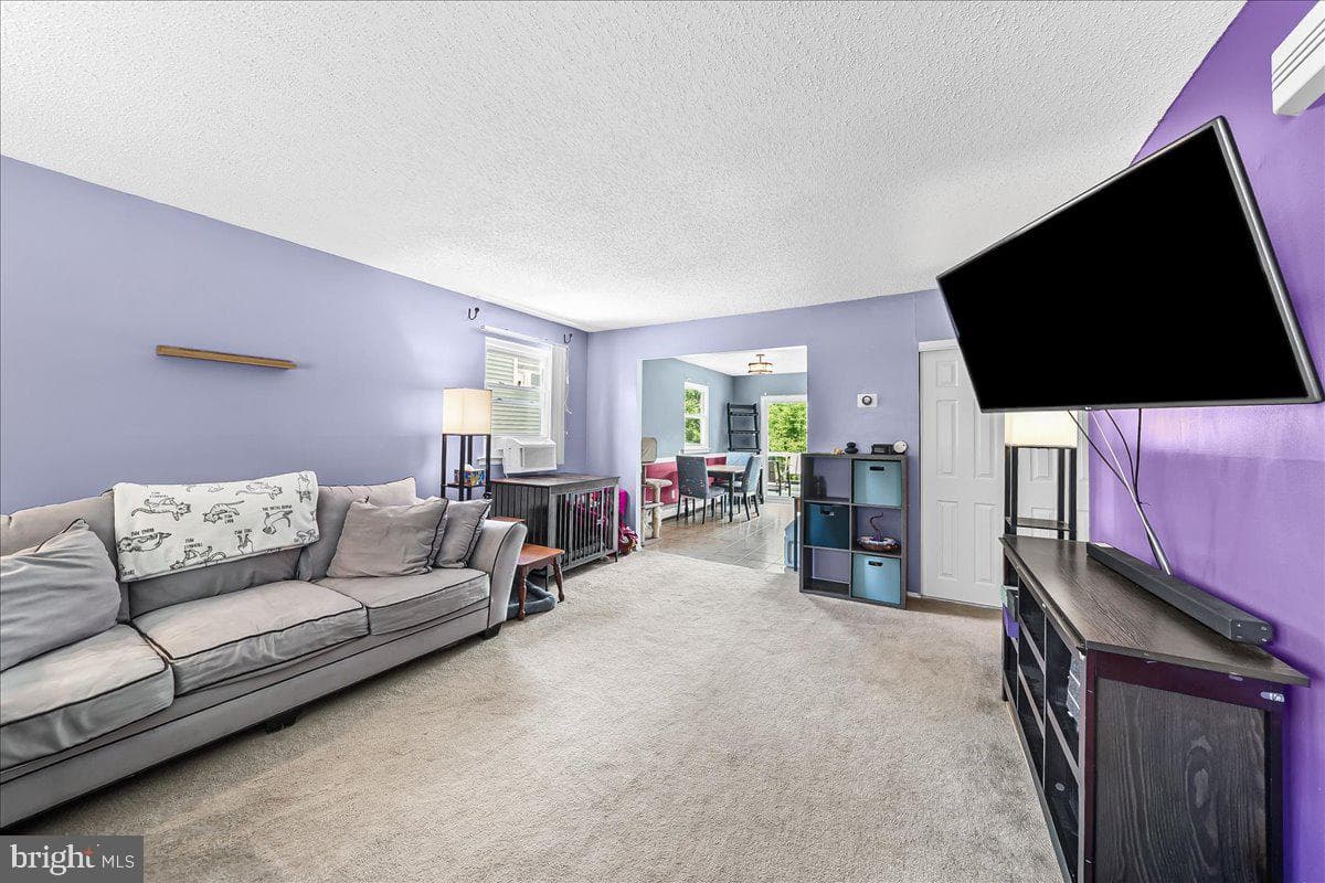 435 N Sycamore Avenue photo 4