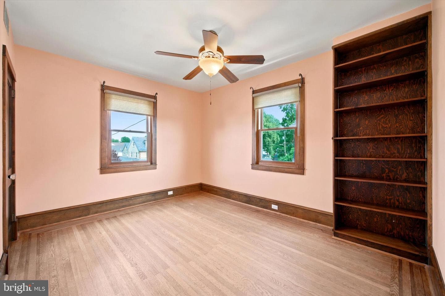 505 Darby Road photo 29